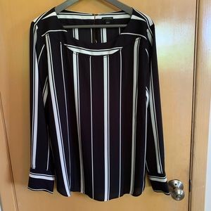 Ann Taylor - top - L